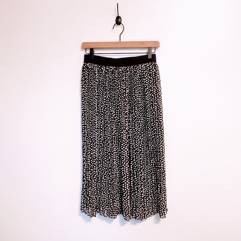 NWT Rachel Zoe asymmetric polkadot pleated midi skirt with elastic waist and siz